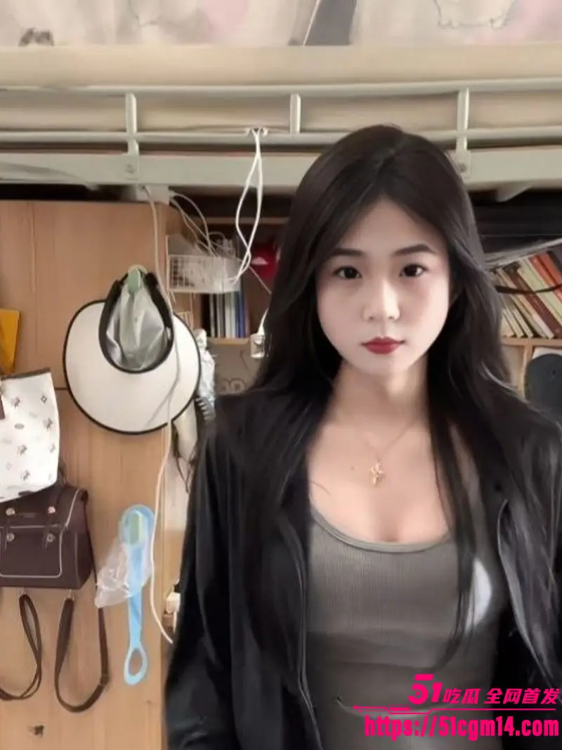 山东精神小妹 陈倩 裸贷视频泄漏 满身纹身骚浪本质暴露 纤指狂插嫩穴自慰浪叫不止！ 图4