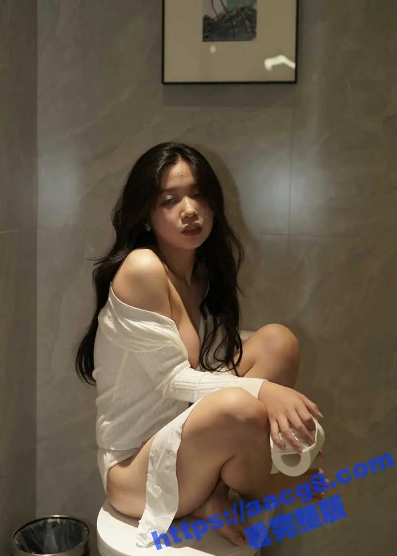 超美清纯御姐拍完照发骚求中出 掀起裙子露出翘臀等干 被摄影师用肉棒蹭穴内射 粉嫩美穴极致诱惑 图4