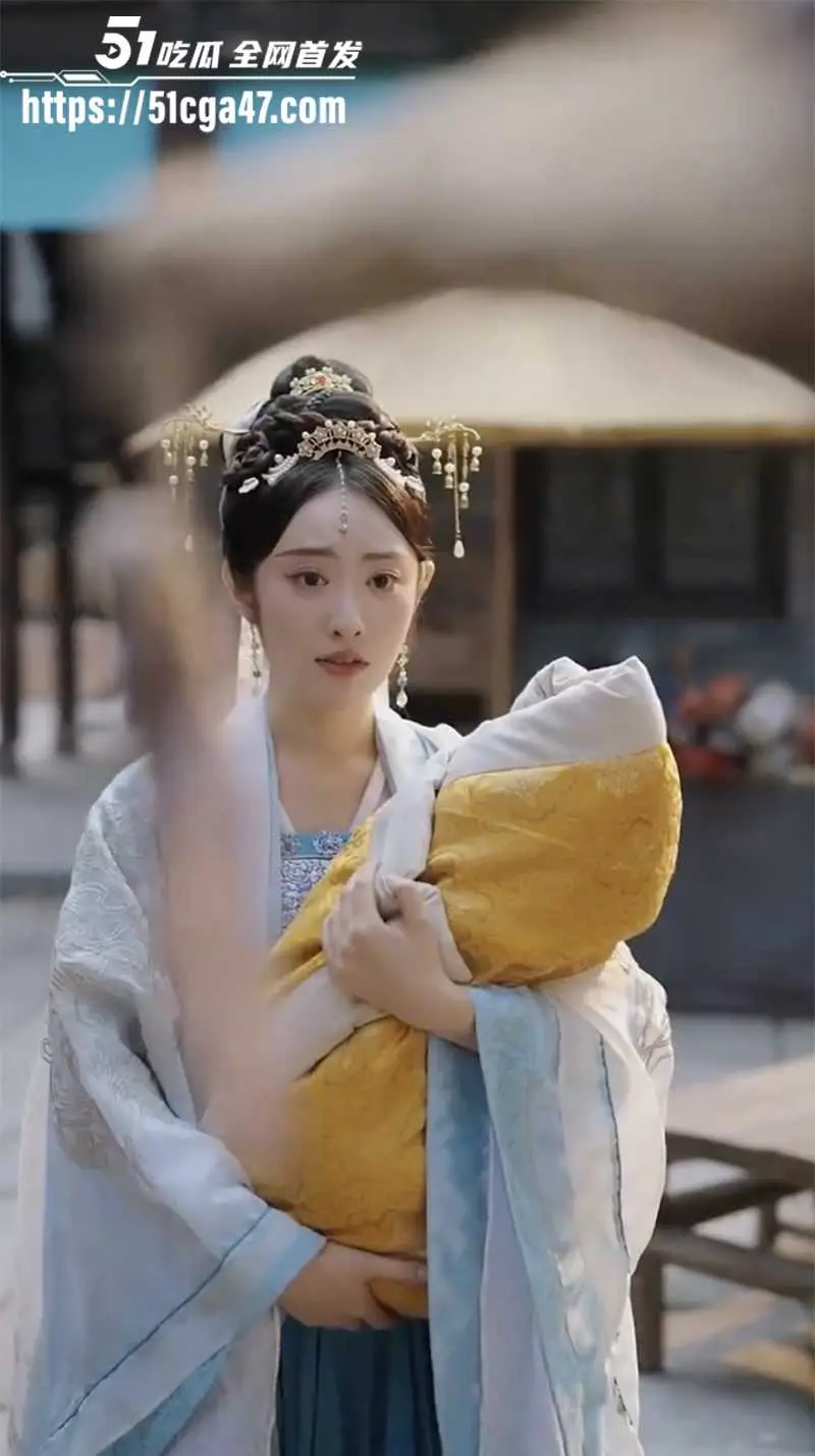 每日短剧《一曲剑魂破九州》铸琴大师安大携剑隐匿江湖 为驱倭定乱长公主柳韵请他出山 一路斩奸除恶 谱写传奇! 图5