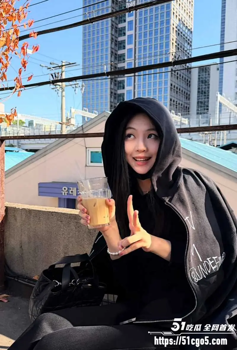 心动的信号素人男嘉宾 赵牧辰 恋情官宣 女友蒋蒋礼貌竟被曝早期知三当三！ 图13