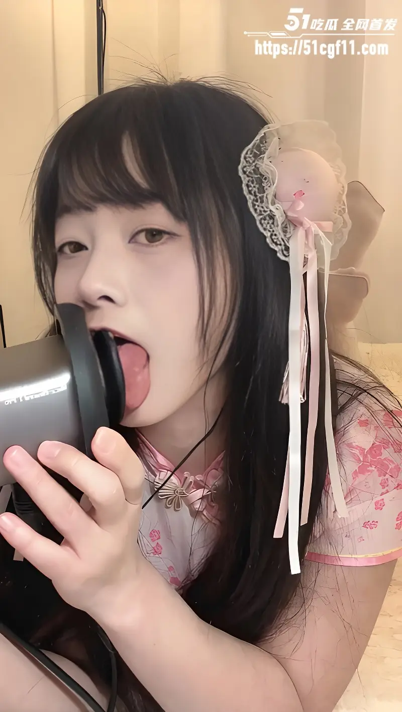 清纯甜妹 缇雅99 声控福利 ASMR助眠诱惑 沉浸式舔耳 极致挑逗诱惑满满！ 图3