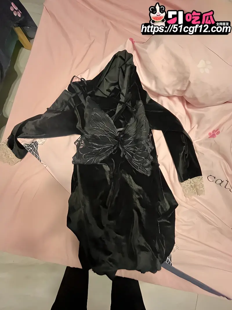 海角大神舅妈的爱情故事 舅妈生日外甥送金项链 兽性舅母化身恶魔激战两小时! 图2