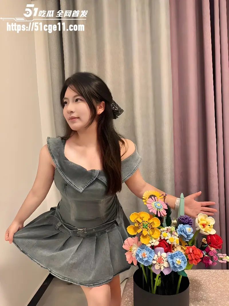 山东丰满美女 白艳娇 性爱合集 身穿制服多姿势爆操蹂躏 户外车震真实感爆棚 图3