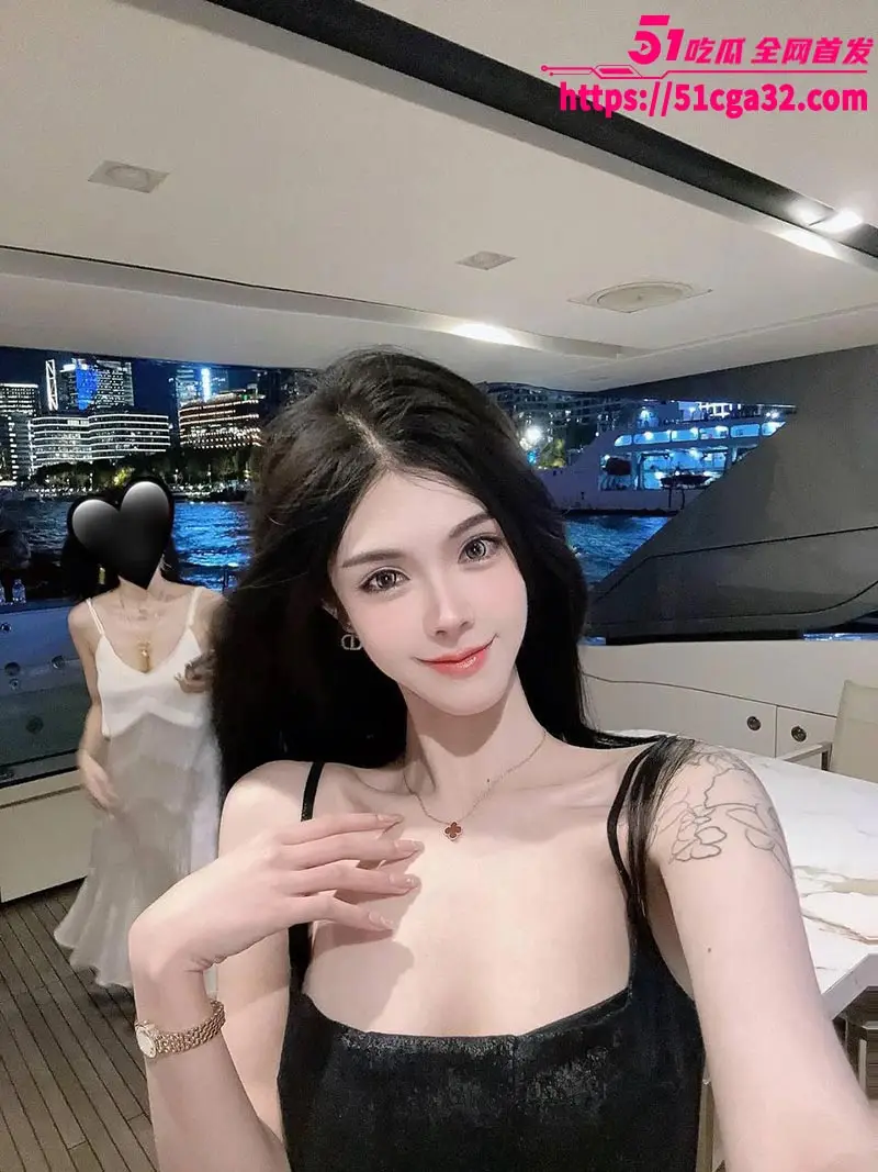 顶级名媛 黄丽娜 做爱视频第二弹 黑丝渔网套装包裹曼妙肉体 花式体位做爱上演动作大片！ 图4