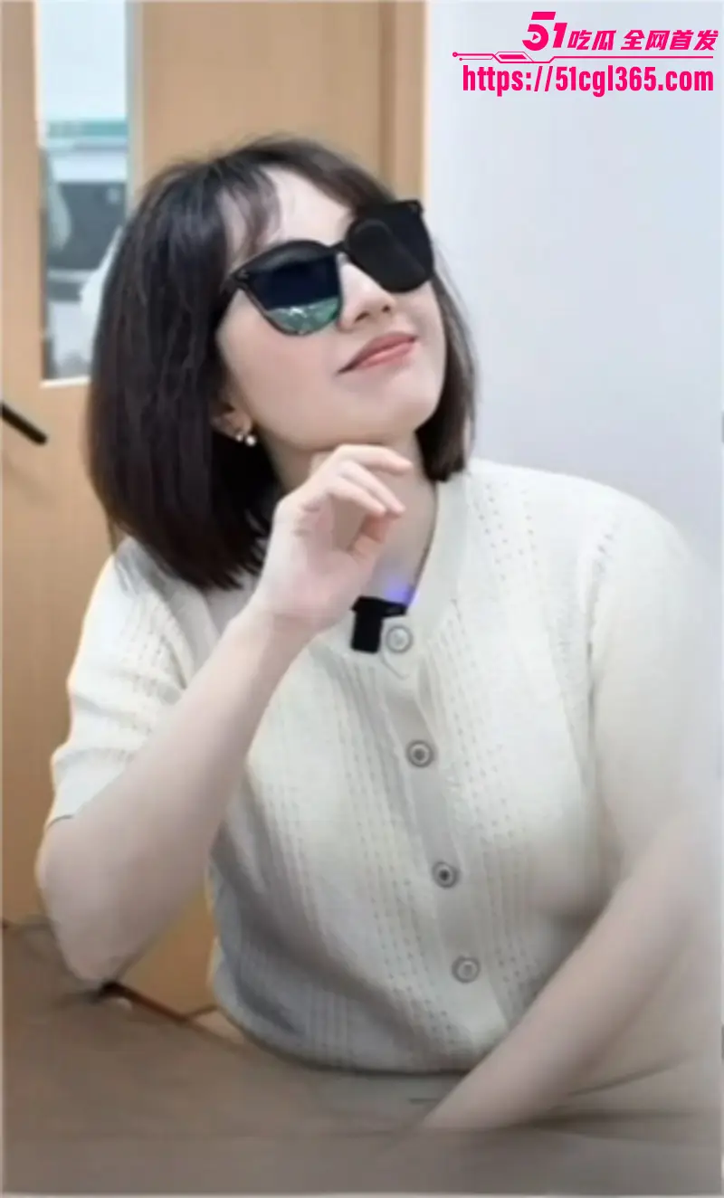 湖南省人民医院副院长 祖雄兵 与眼科主任 曾琦 婚内双双出轨 大搞权色交易 家中偷欢视频被曝光! 图10