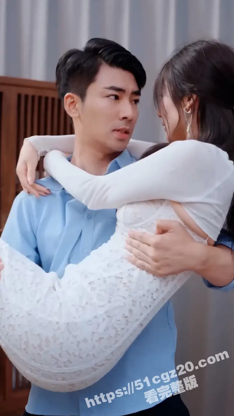 每日短剧《北斗之尊》入赘豪门当保安 未婚妻嫌弃我身份低微 却不知我才是她最崇拜的龙皇! 图5