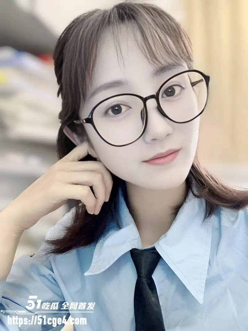 西安极品少妇 王嘉嘉 口交视频 露脸口交舌舔马眼 高超口技谁能顶得住? 图1