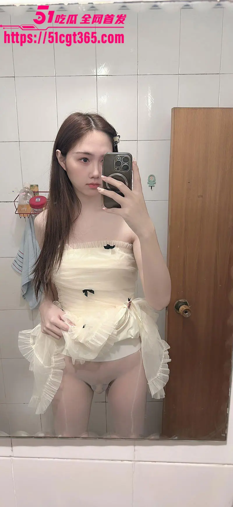 南京高颜值TS伪娘 胡静静 御姐颜值性感大长腿 肉丝黑丝制服诱惑 飞机杯自慰手冲狂撸精液喷射! 图1