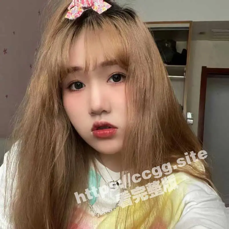 骚鸡前女友 背着男友和野男人裸聊!分手后男友怒曝光裸聊自慰视频 图1