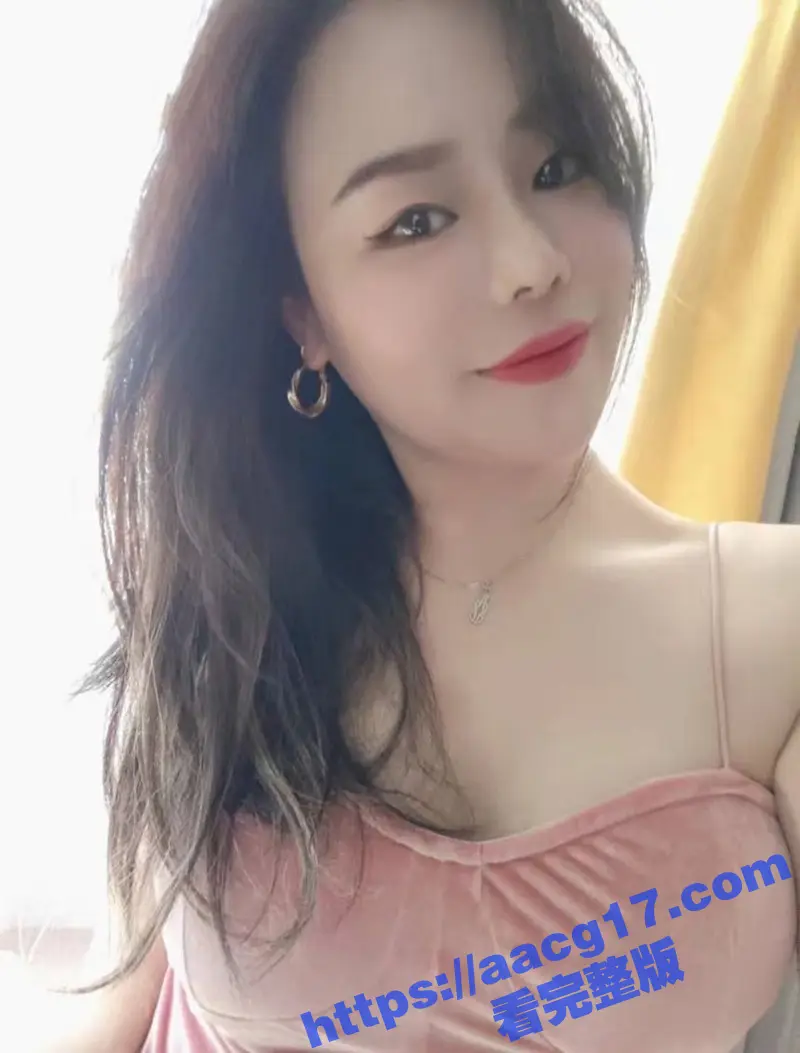 超刺激姐弟乱伦 在外面喝酒 突然收到姐姐艳照 召唤我速回内射 趁家里没人激情乱伦亲姐 图2