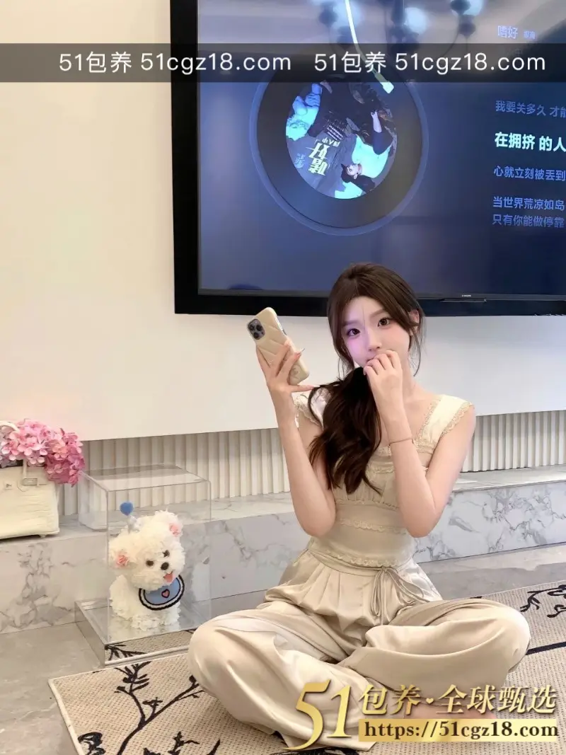 51包养 高端外围 | GD030407 深圳兼职学生妹 前凸后翘三点粉 质量保真 假一赔十 图4