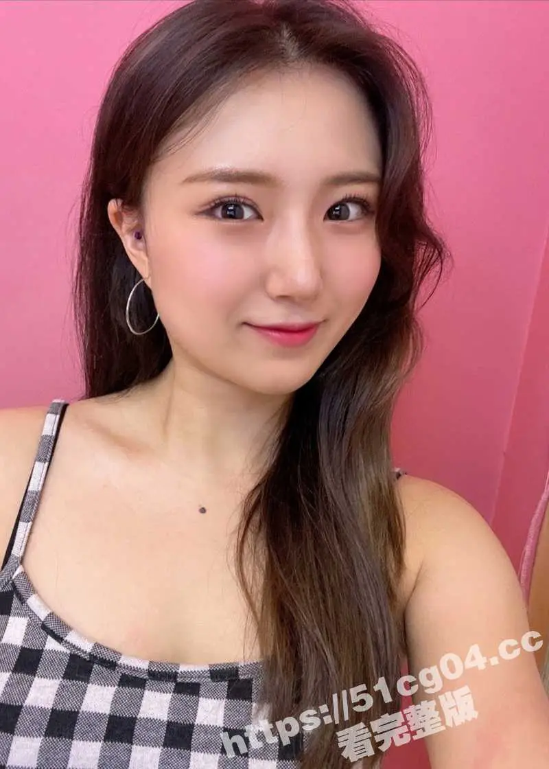 南韩金先生高端约啪 丰满酮体女神 朱艺琳 女上位水蛇腰骚气蠕动 榨精 泄密流出 图1