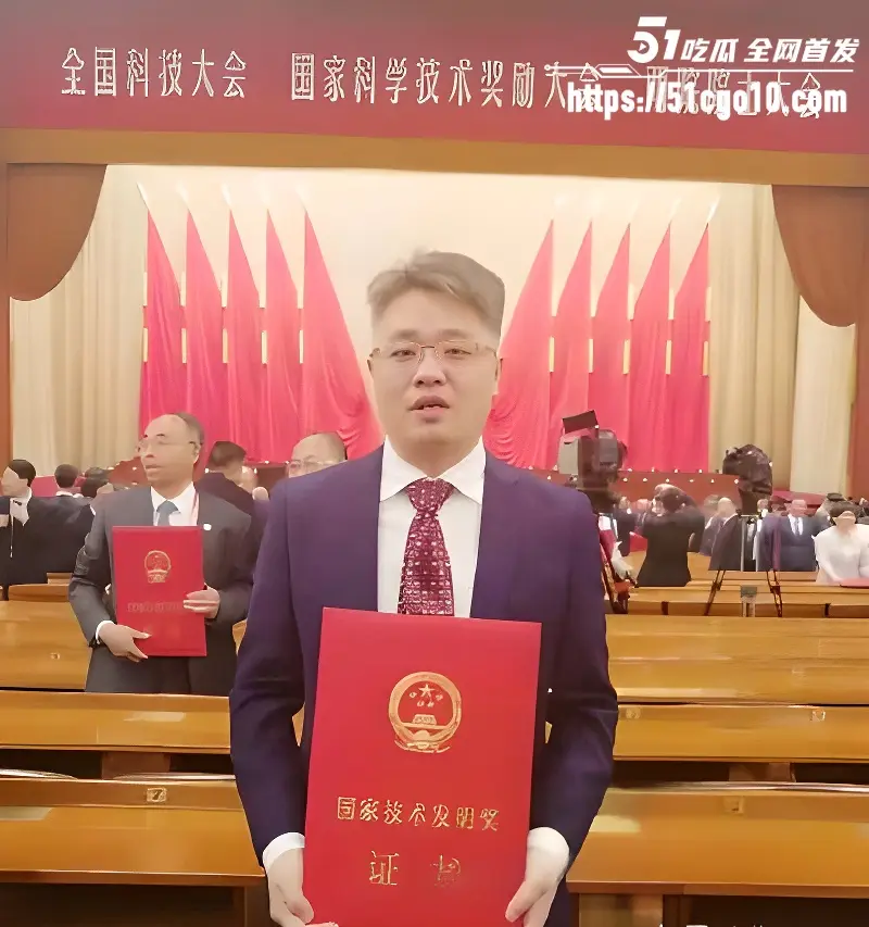 东南大学工程学院教授 赵涤燹 被举报欺压妇女 睡已婚女同事 性爱视频传遍全校师生群！ 图2