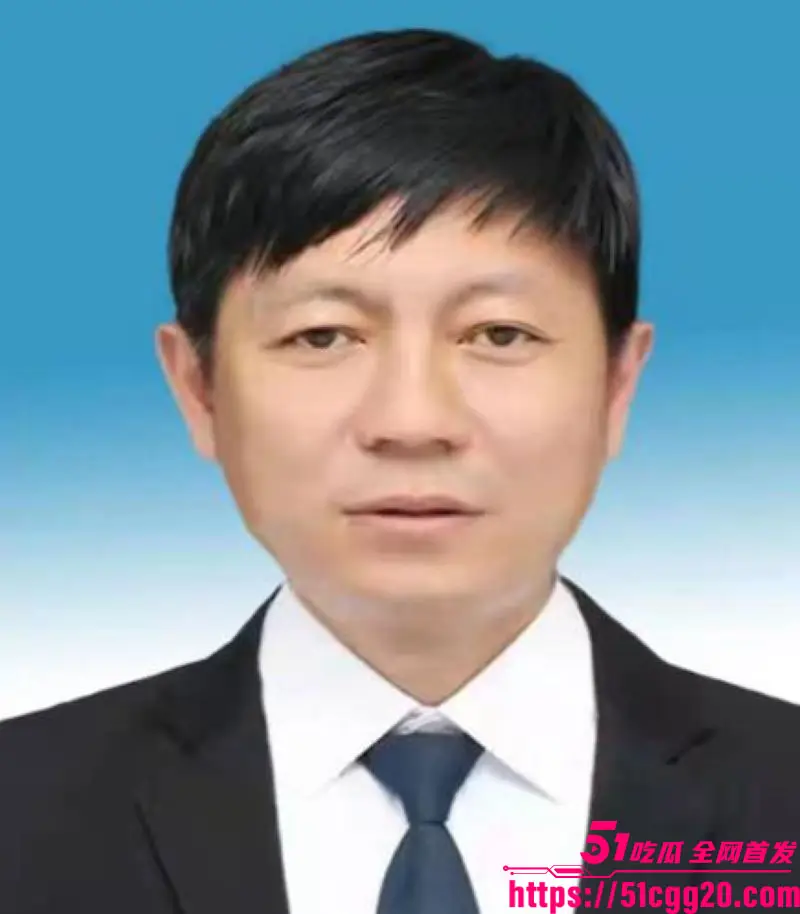 云南玉溪农业局副局长 张颖 婚内偷腥被妻子实名举报!与红塔银行陈捷妤酒店激战捉奸在床 引爆官场地震! 图7