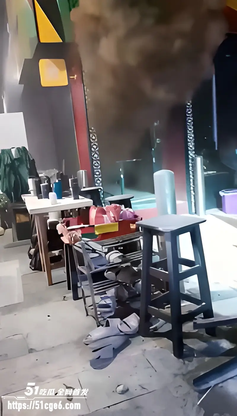 泰国曼谷拉泡绒啤酒酒吧 突发大火 27人遇难尸体成群 火势凶猛实属罕见! 图4