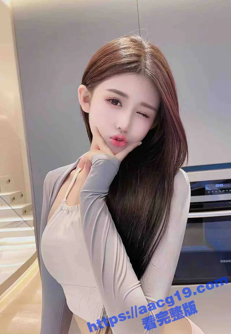 日本Myfans大神kuzu 最新约炮高颜值女神 完美身材丰乳肥臀 抗着大长腿打桩输出爆操 图1
