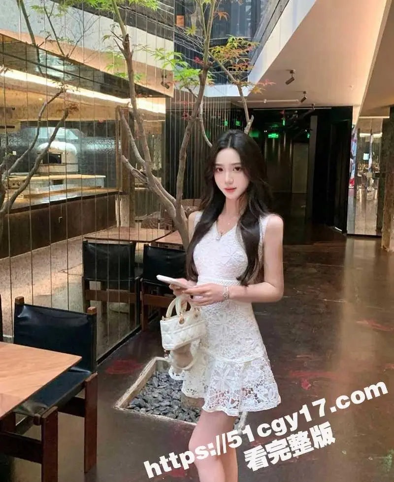 淘宝也出新暗号!多家店铺名为全国靠谱修车 竟然是空降嫩模 颜值能打身材火辣 从按摩到全套服务应有尽有! 图11