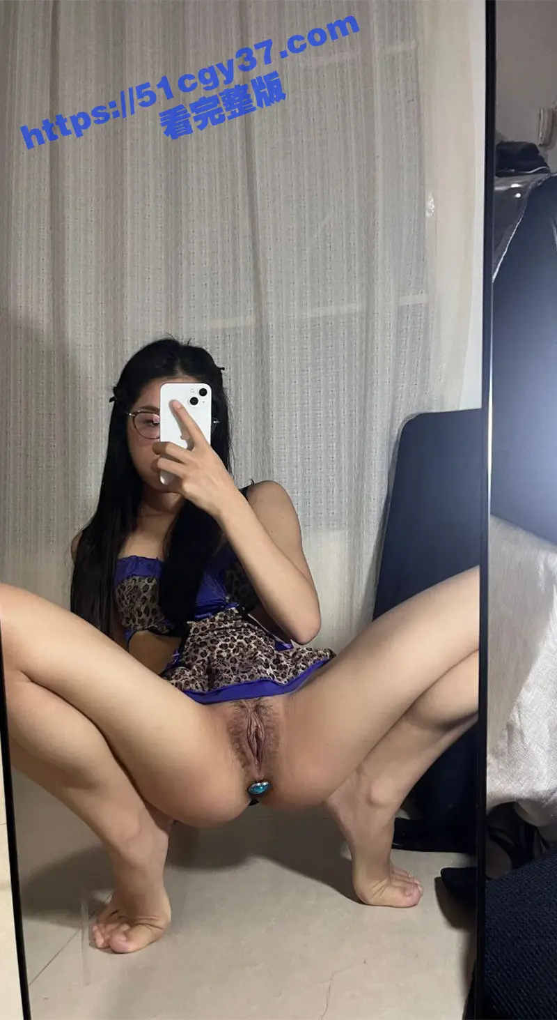 抖音火辣身材小众博主 ooo2 自拍啪啪合集流出 丰满肥臀被道具塞肛后入 引爆高潮! 图9