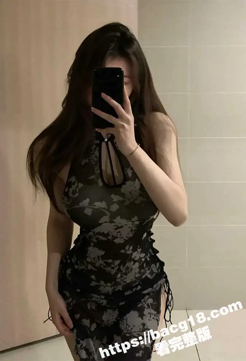 真实情侣做爱自拍 骚女友扭臀求操 被手指抠湿骚穴后入 全程无套猛干 极品大奶上下翻飞 图4