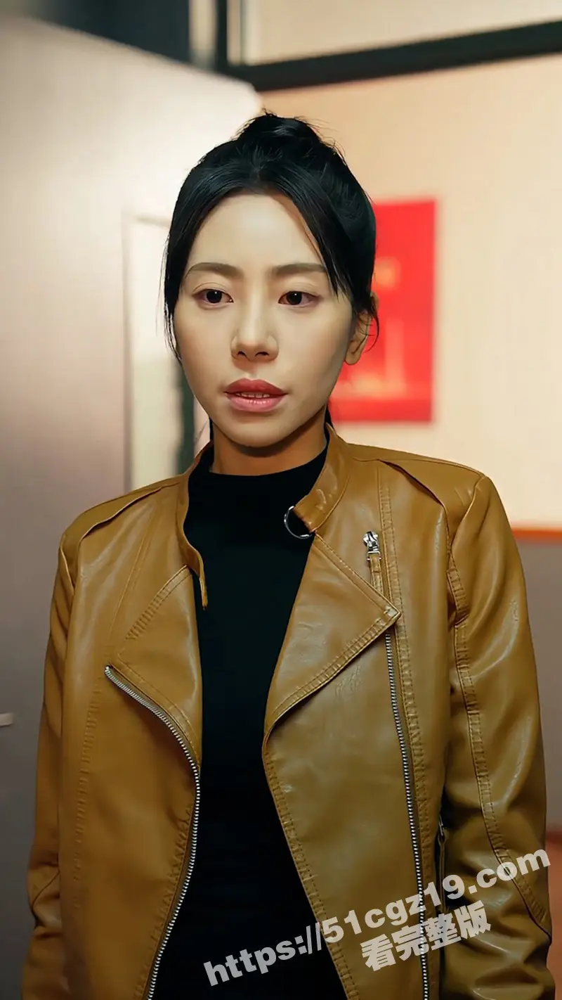 每日短剧《神医的救赎》中医大叔竟把肺癌解决了 千亿女总裁直呼我要嫁给他! 图5