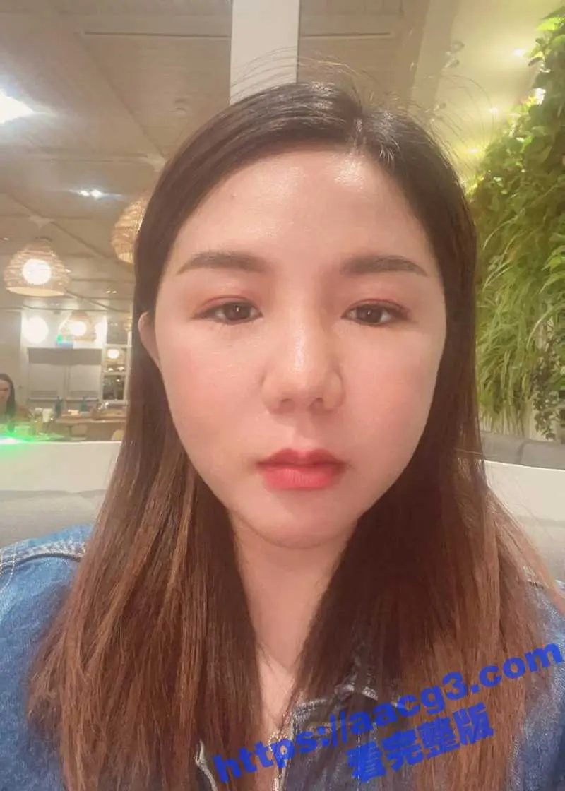 最淫乱骚货曝光 自爆多次出轨 与前夫炮友还有洋男人轮番交合 大尺度私拍流出 图4