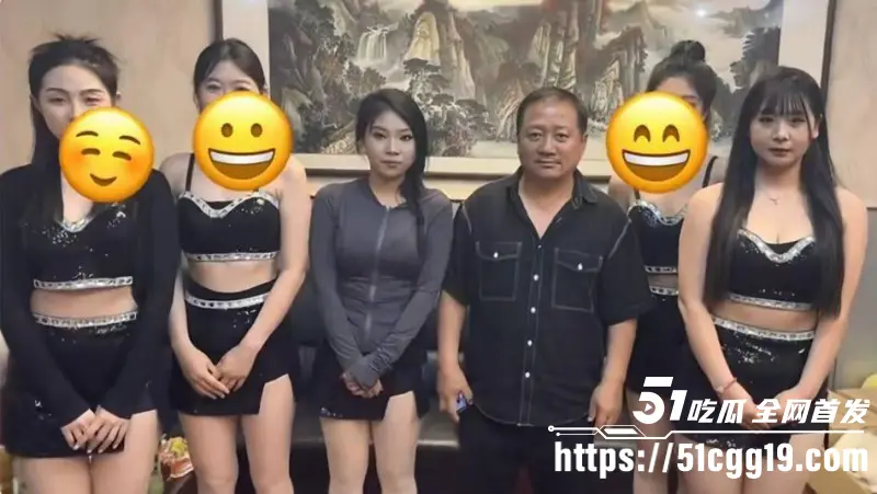 乡村爱情谢广坤扮演者 唐鉴军 被两位前妻实锤曝光 婚内出轨私生活混乱 不雅视频流出! 图27
