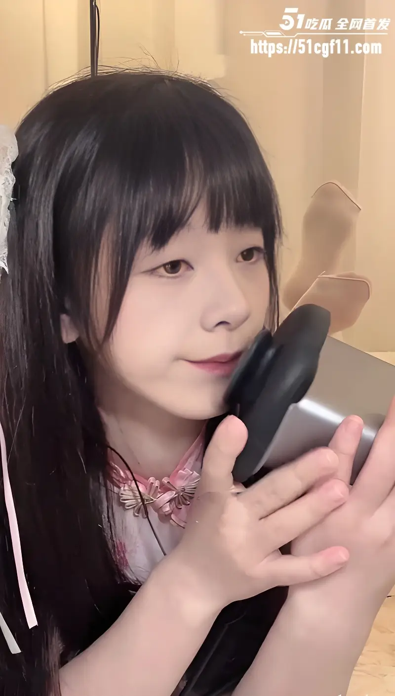 清纯甜妹 缇雅99 声控福利 ASMR助眠诱惑 沉浸式舔耳 极致挑逗诱惑满满！ 图6