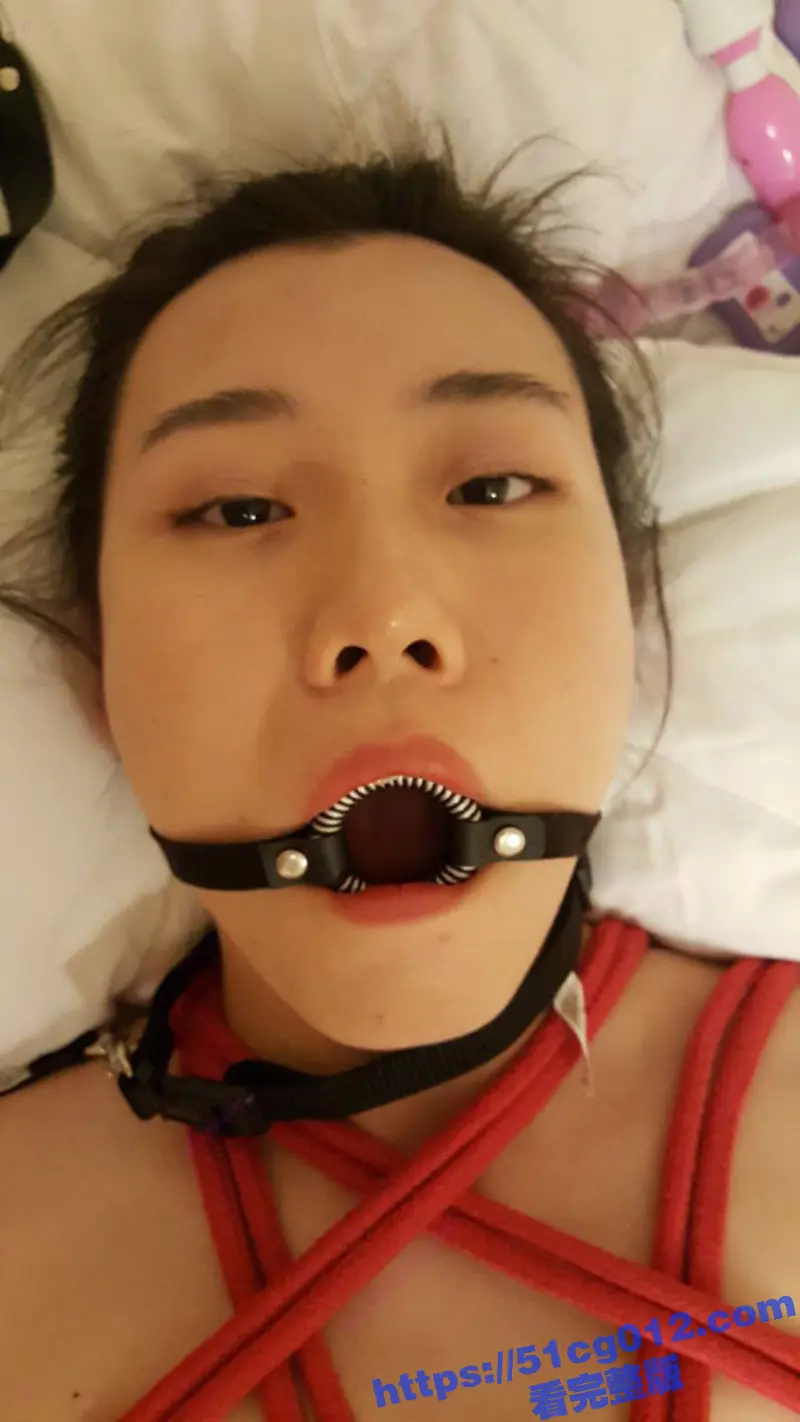 泰州顶级母狗人妻 吴莉莉 露脸泄密 不雅私拍完整视图集 虽然脸一般 但身材是真的奈斯 图7