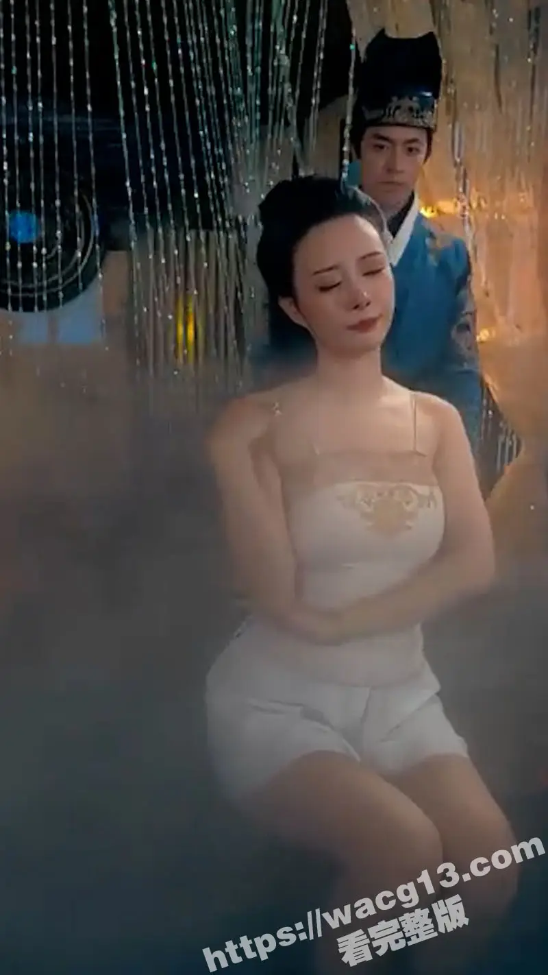 热门国产擦边剧 娘娘请自重 我真不想当皇帝 俊俏医生穿越伪装成假太监混入后宫娘娘堆 一天一个娘娘被干到腿软 图9