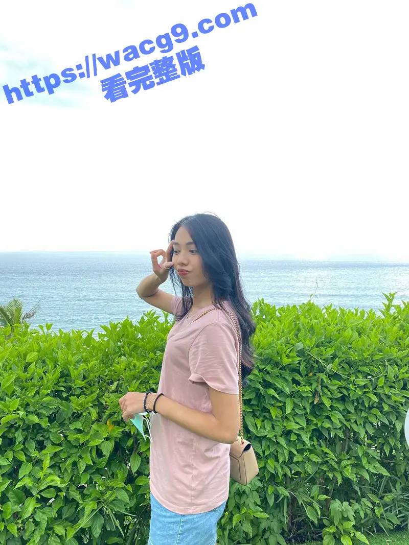 湾湾高雄市气质短发小美女性爱视频流出 帮男友口硬后主动骑上去摇摆 那摇动的身姿简直不要太骚！ 图4