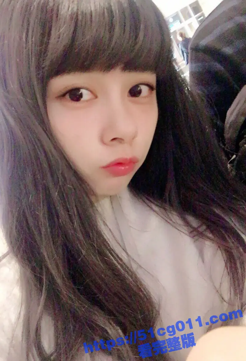 黑皮体育生出租房爆操调教初恋般的邻家妹妹!看似清纯的她 私下极度反差 叫起来声音嗲嗲的! 图1