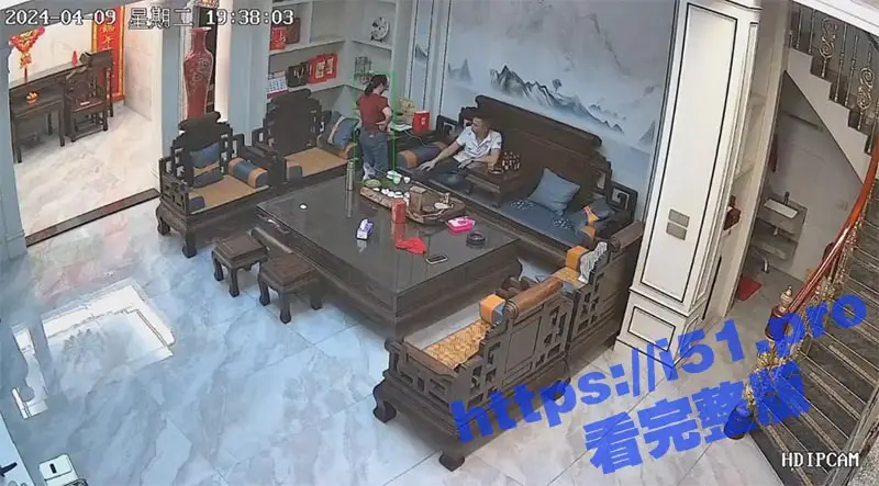 最近大瓜 潮汕一女子和丈夫吵架 用100度的开水给老公洗洗脑 潮汕女子都这么彪悍吗 图1