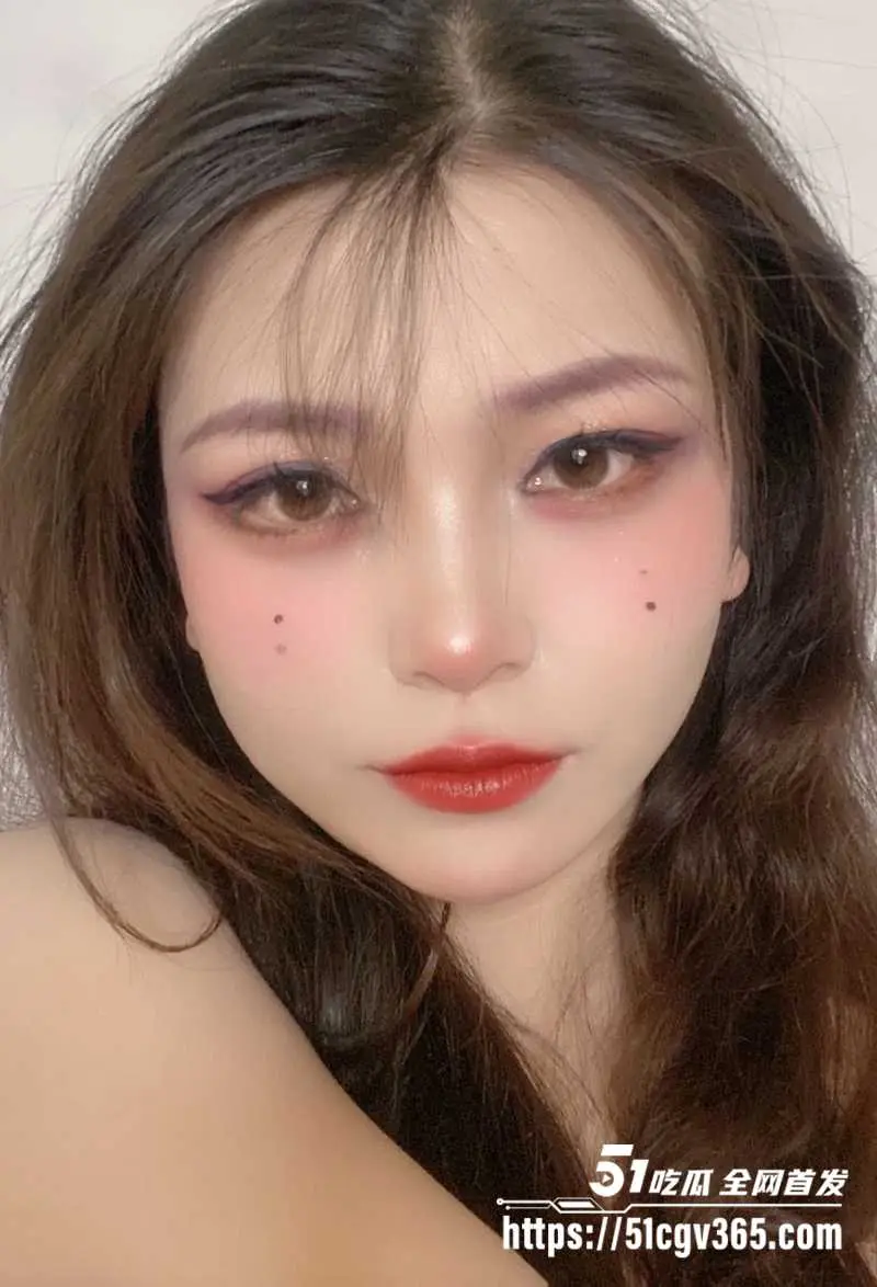 山东临沂淫荡人妻 周雅静 不雅视频流出 与情夫约炮拍劲爆淫片 全程露脸玩尽花式 被老公曝光网络处刑! 图1