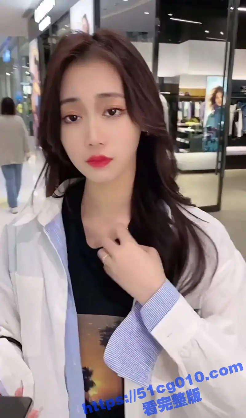 母子乱伦剧情混剪 有个这样的绝美骚妈还需要女朋友么? 图1