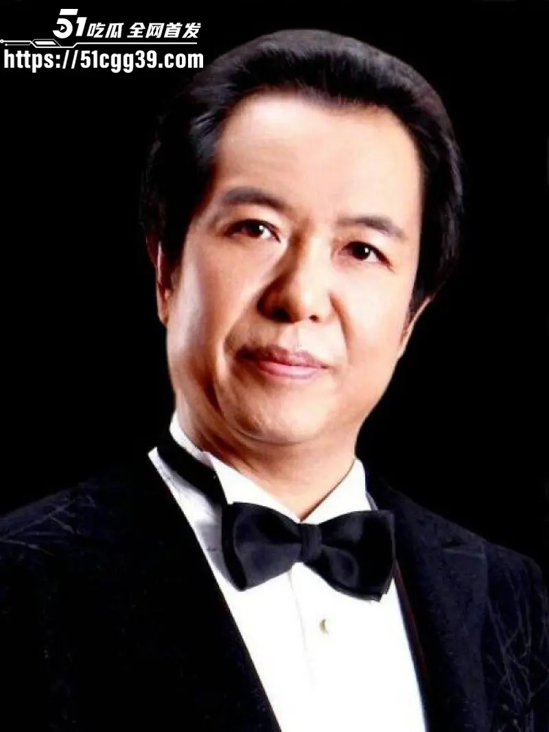 知名歌手 黄子弘凡 父亲黄金中被学生爆料诈骗 工作室辟谣惨遭回怼 怒发8条微博实锤 完整版录音流出! 图17