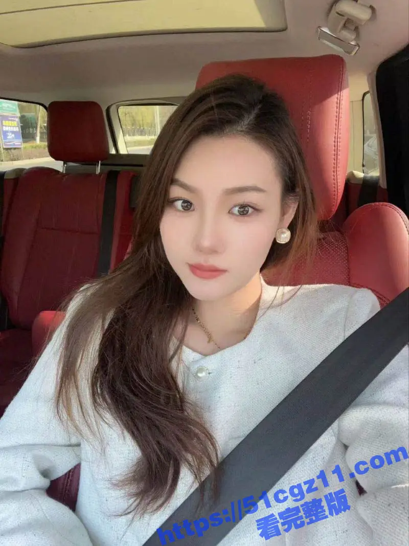 南京丰满孕妇 黄美林 早期泄密视频流出 哺乳期找单男3P啪啪 被操的奶水四溢 极其淫骚！ 图1
