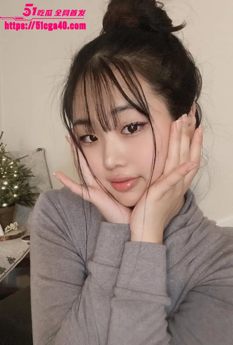 韩国Ins高颜值女模 yunseo 大尺度定制私拍 假屌捣穴次次暴击 画面香艳娇喘无比诱人! 图7