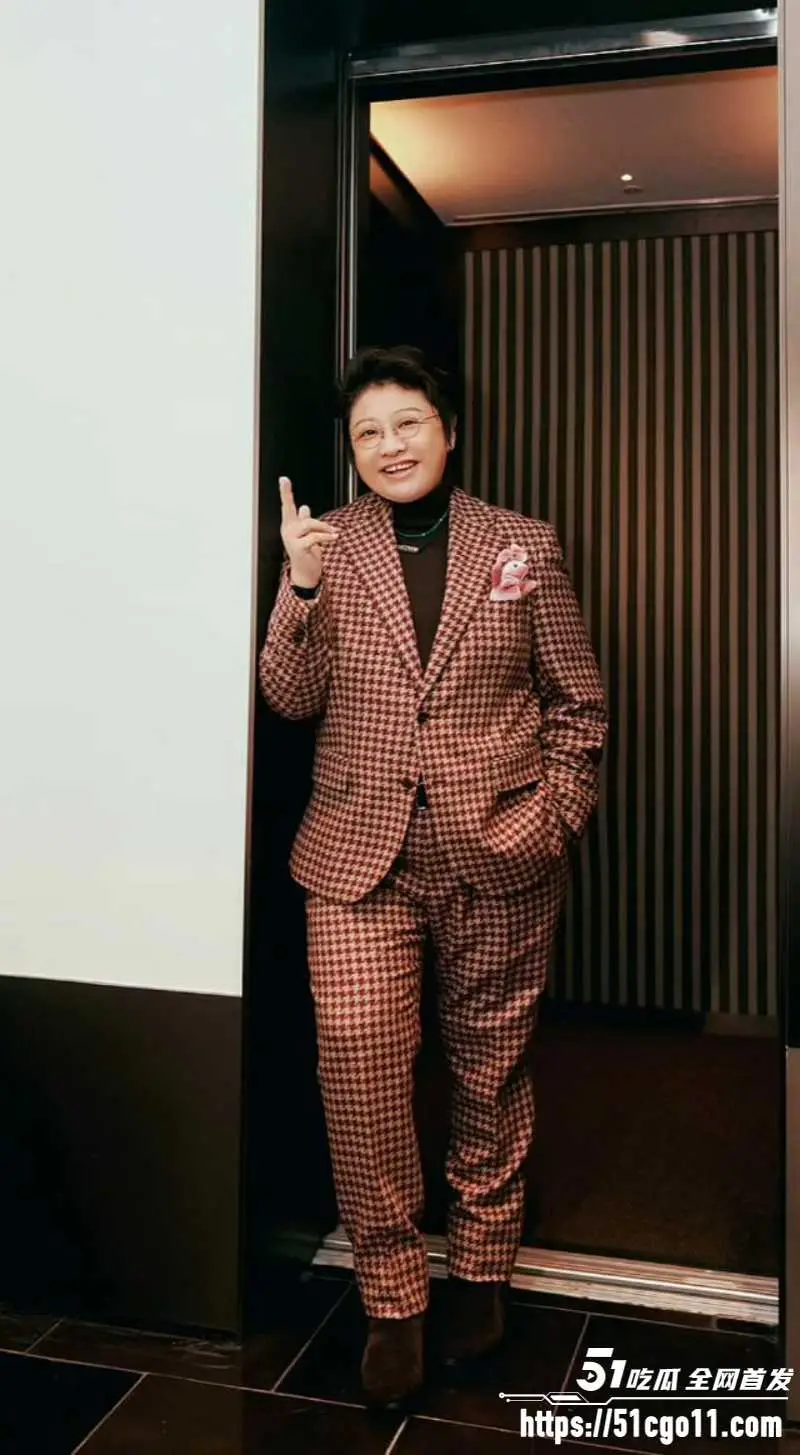 韩红公益风波越扒越猛?20年公益人设一夜崩塌 瓜哥彻底扒清韩红底裤 带你看清背后真相 图4