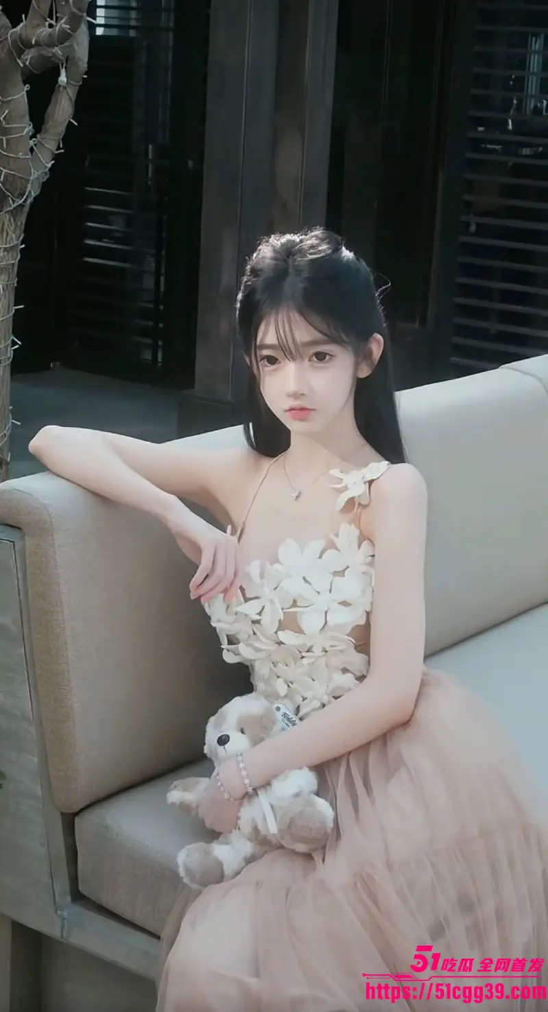 抖音网红绿小林子 AI换脸视频流出 深喉狂吸肉棒 后入猛操浪叫连连 纯欲诱惑让人欲罢不能! 图2