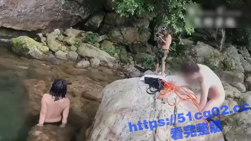 荒野穿越系列 很有教育意义的片子 带极品美女穿越荒野 这才是人间美景啊 图7