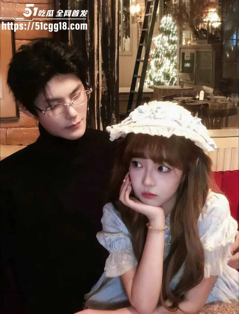 抖音82万粉网红 小宋芋头 曝光上海脱衣男模 程南 恋爱期间出轨线下陪大姐 性爱视频流出! 图3