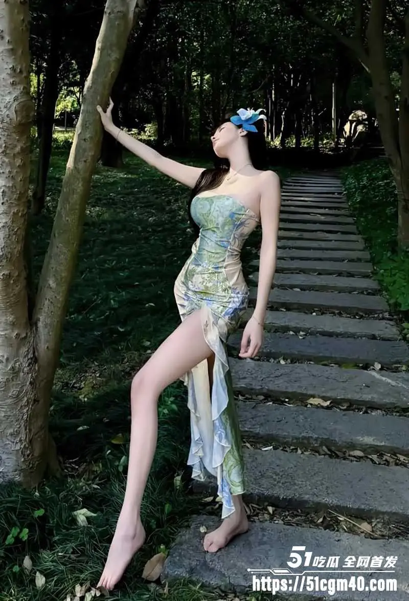 175巨乳御姐 Sam老师 私定泄露 扮女仆跪舔口爆 镜前甩奶被猛操 图6