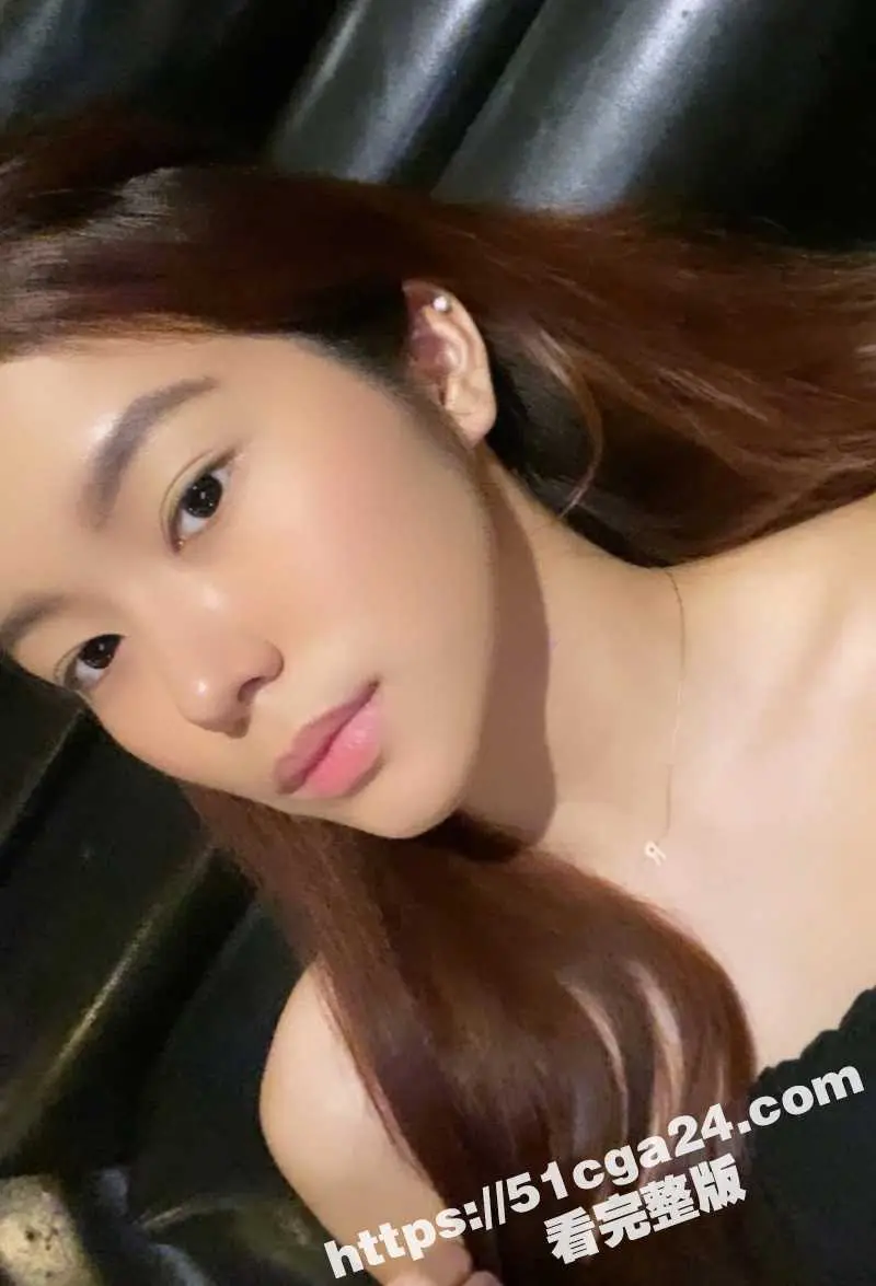 混血美女网红 jesslynnyangg 与前男友性爱视频流出 露脸口交车震 无套内射超反差! 图2