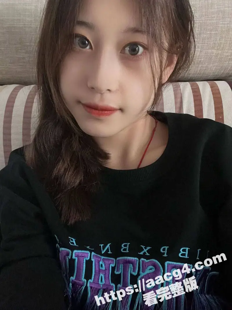 郑州师范学院王悦 爱打麻将的反差婊 一边玩手机麻将 一边被麻友操 做爱视频被麻友曝光 图1