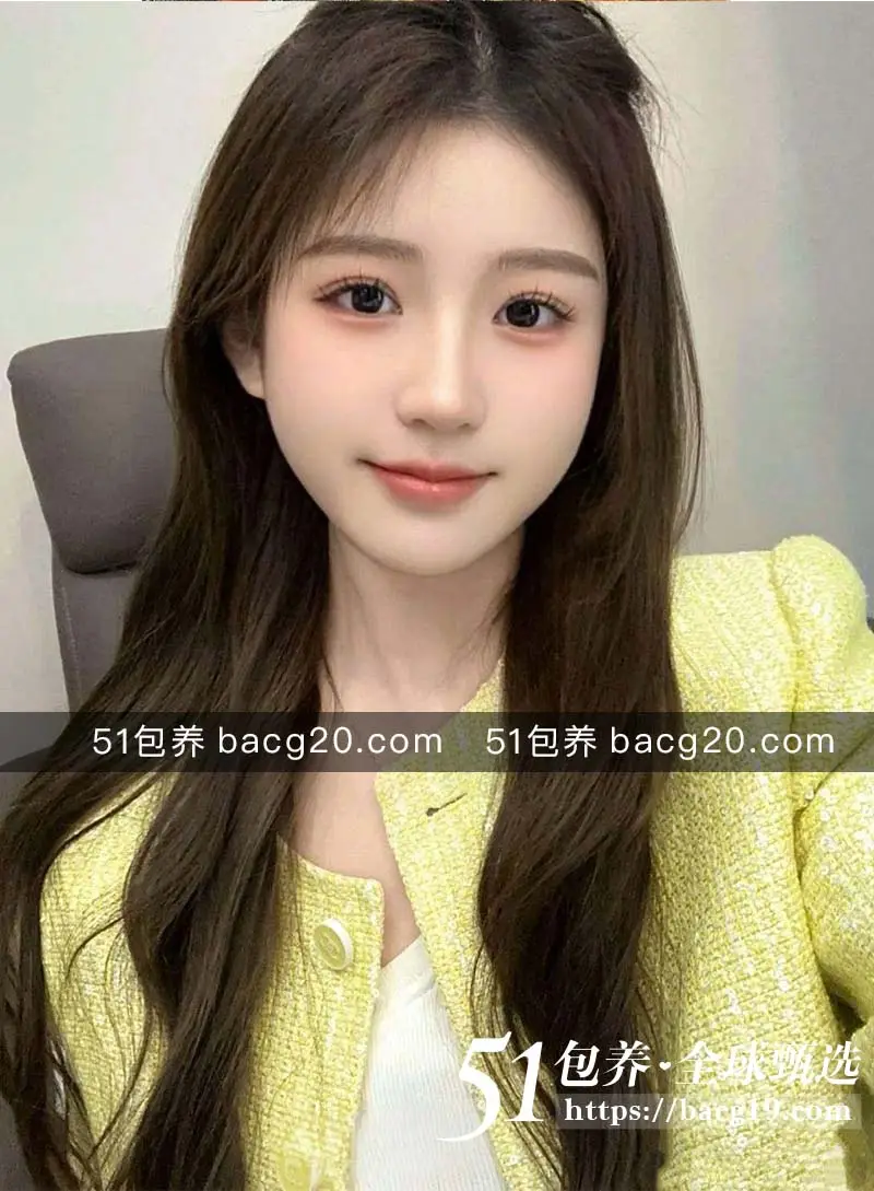 51包养 高端私人定制 | CQ022608 温柔乖巧三点粉嫩重庆妹子 质量保真 假一赔十 图2