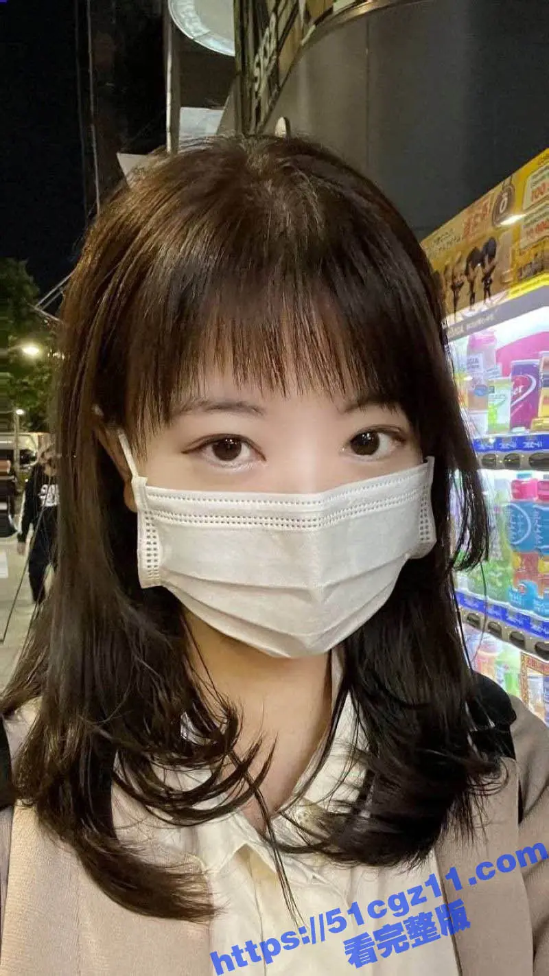 眼镜妹从未让人失望 怀孕5个月的眼镜少妇饥渴难耐糅搓骚穴 图1