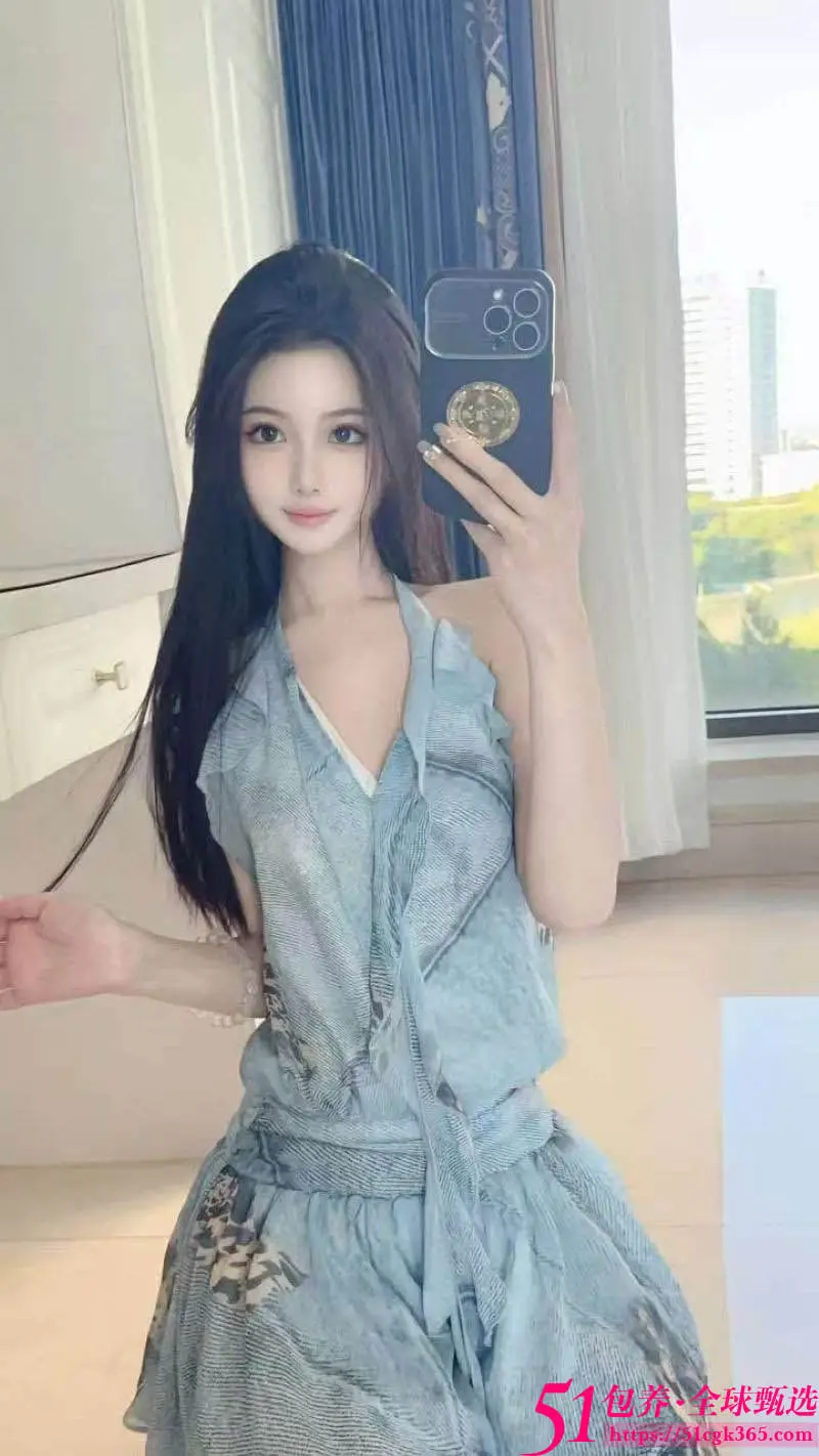 51包养 高端外围 | W1QZ101501 泉州自媒体 牛奶肌筷子腿 质量保真 假一赔十 图1