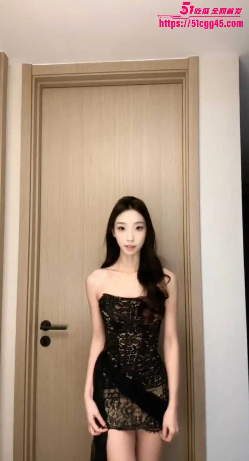 极品瑜伽少女自拍私密视频 身材柔软又有肉感阴道喷水超诱惑 近景镜头特写阴唇粉嫩肥厚 令人垂涎欲滴 图3