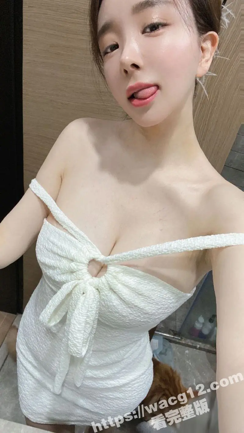 秀人网 雨儿酱 稀缺珍藏佳品 极品大奶清晰漏点 美乳翘臀肉丝高跟真的绝了! 图4