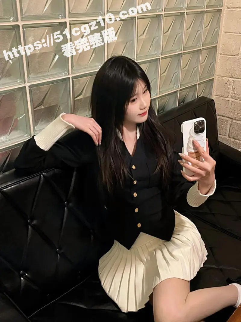 河南郑州莱尚健身工作室 唐莉莹 身材极品大奶肥臀 背着老公出轨约炮 不雅视频被曝光 图4